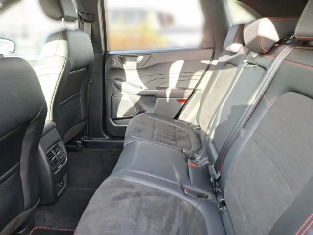 Ford Kuga Plug in Hybrid ST Line X