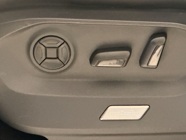 Volkswagen Touareg 4Motion R-Line