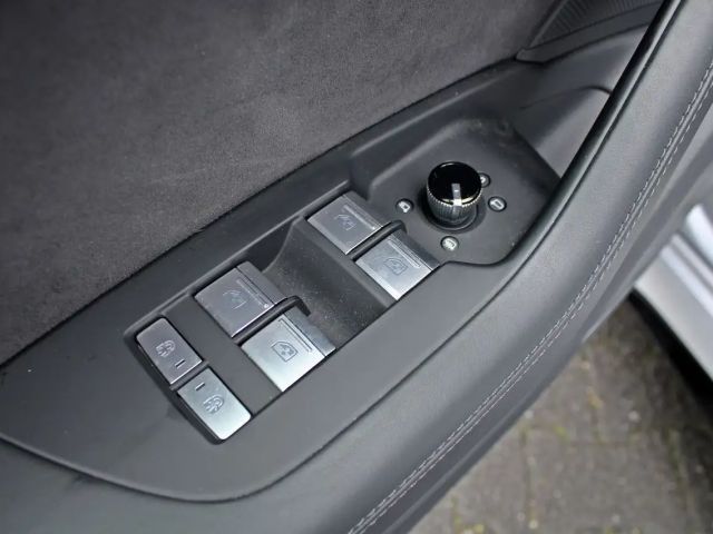 Audi RS6 Avant Performance Quattro