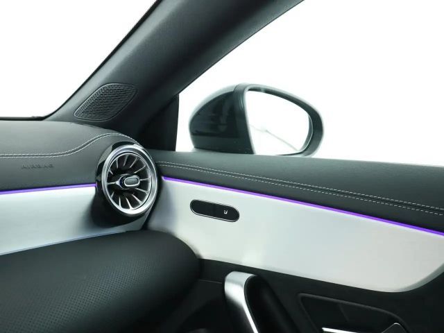 Mercedes-Benz CLA 200 Shooting Brake