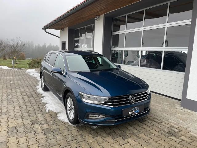 Volkswagen Passat Business DSG Variant