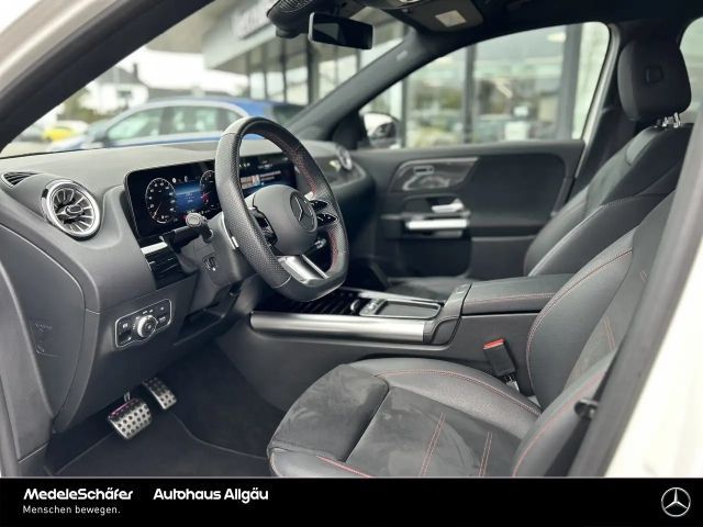 Mercedes-Benz GLA 200 AMG Line