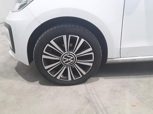 Volkswagen up! Active