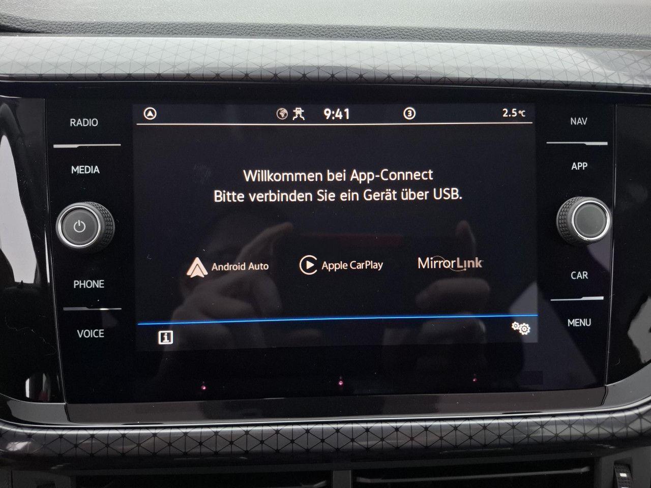 Volkswagen T-Cross 1.0 TSI DSG Style