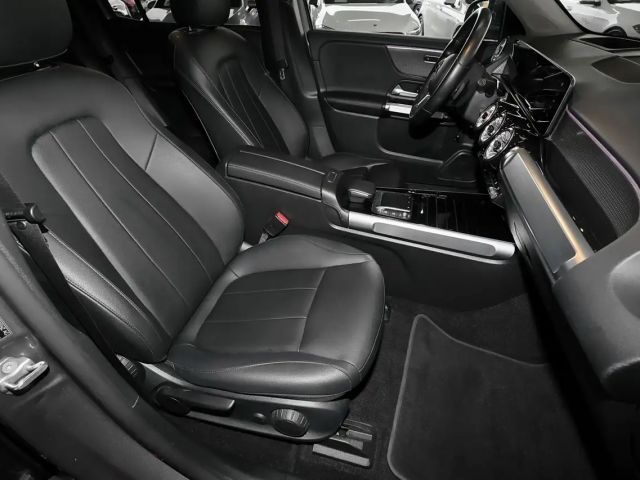 Mercedes-Benz EQB 300 4MATIC