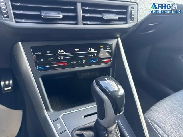 Volkswagen Taigo 1.0 TSI DSG Life Move