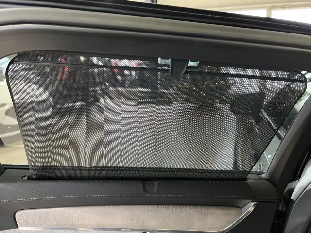 Volvo V90 AWD Dark Plus Recharge T6