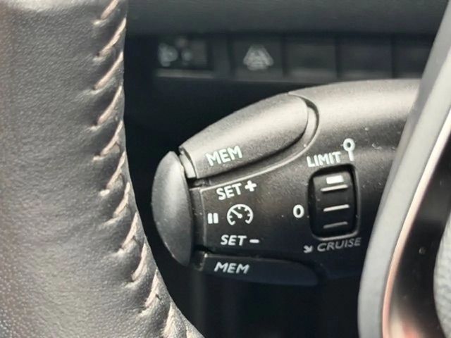 Peugeot 2008 Allure Pack PureTech