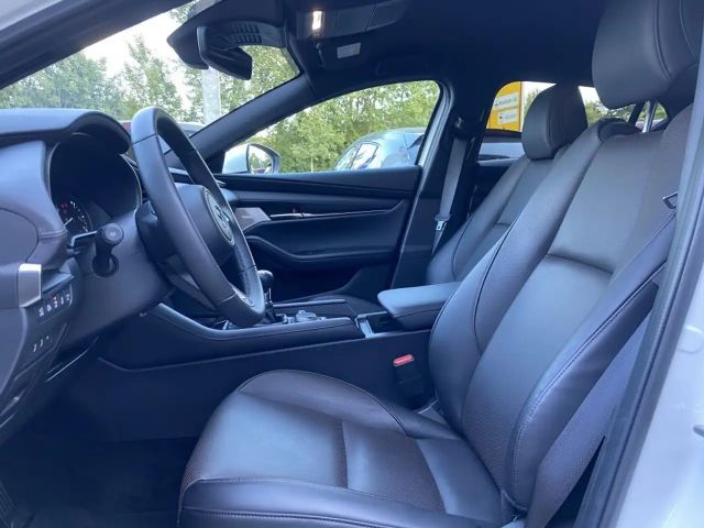 Mazda 3 SkyActiv Takumi