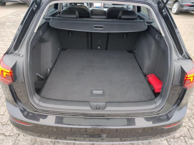 Volkswagen Golf 1.5 TSI Golf VIII Life Variant