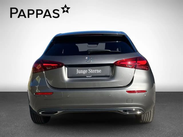 Mercedes-Benz A 180 Hatchback