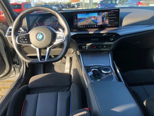 BMW 330 330e M-Sport Touring