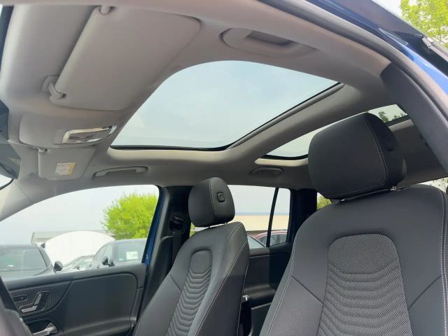 Mercedes-Benz GLB 220 4MATIC Progressive