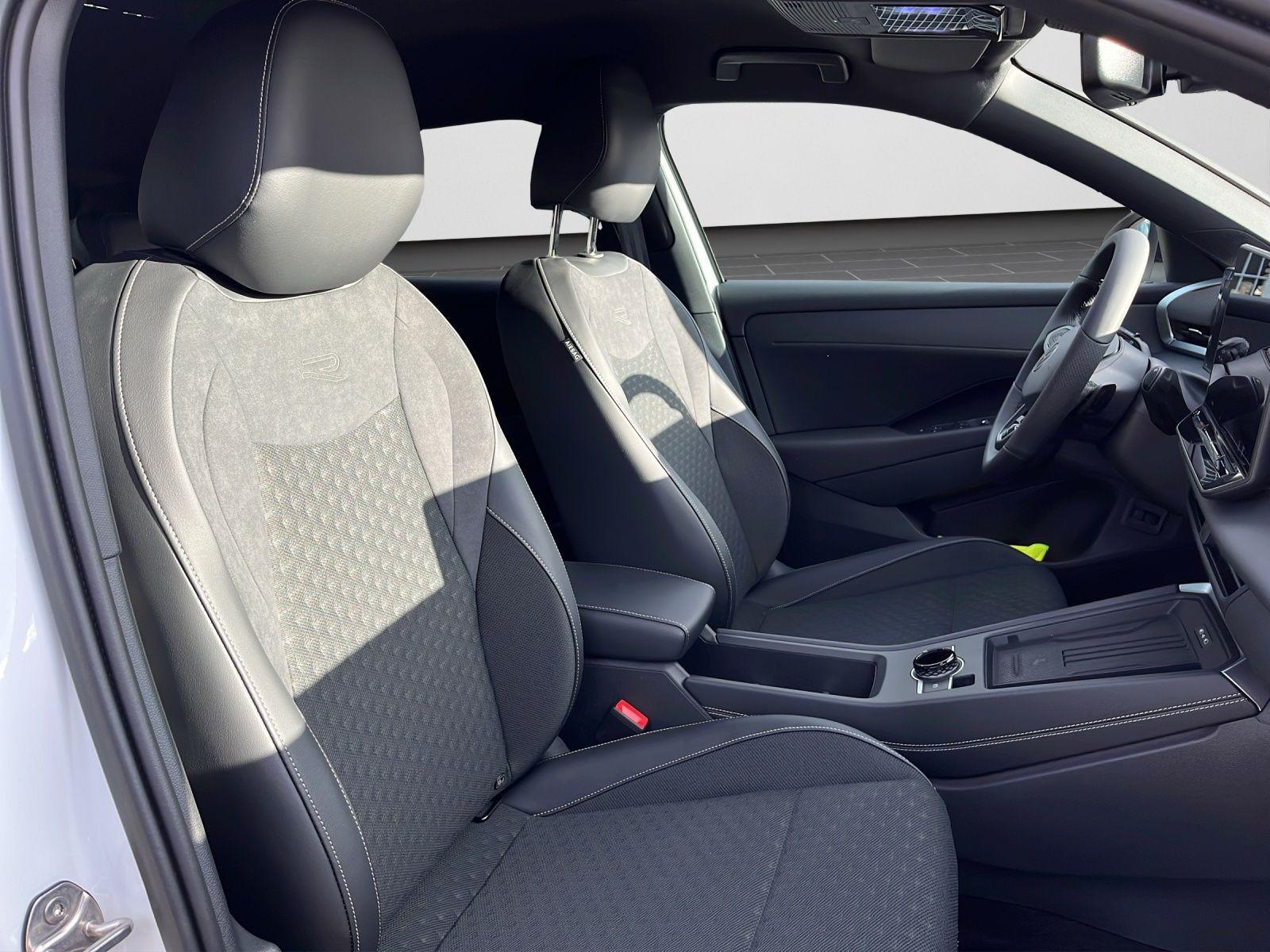 Volkswagen T-Roc IQ.Drive R-Line Style