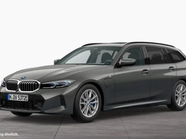 BMW 330 330e M-Sport Touring