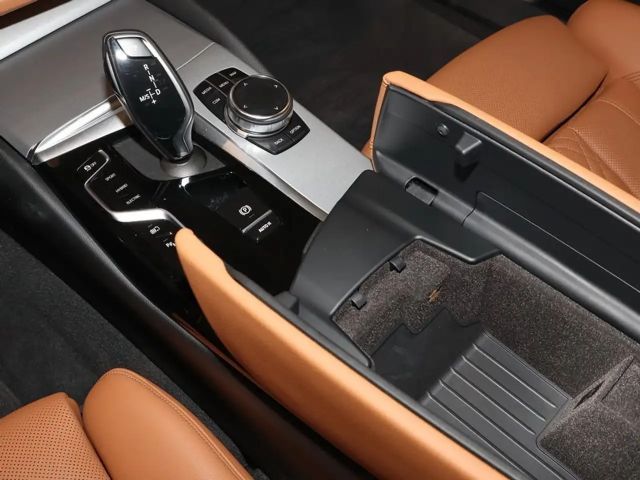 BMW 530 530e Touring