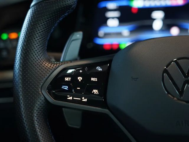 Volkswagen Golf R 4M *JP Performance *AKRA *Pano *KW *19