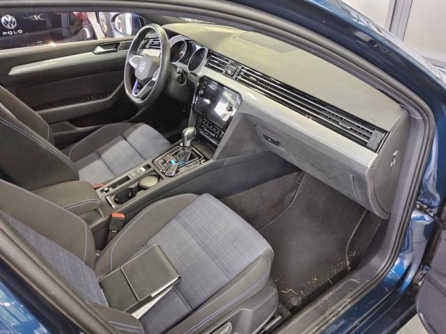 Volkswagen Passat DSG GTE Variant