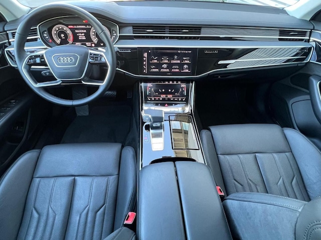 Audi A8 60 TFSI Hybride Lang Quattro