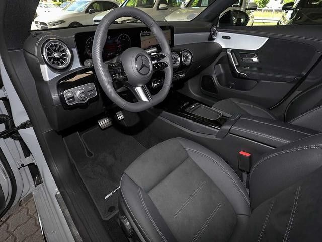 Mercedes-Benz CLA 180 Coupé