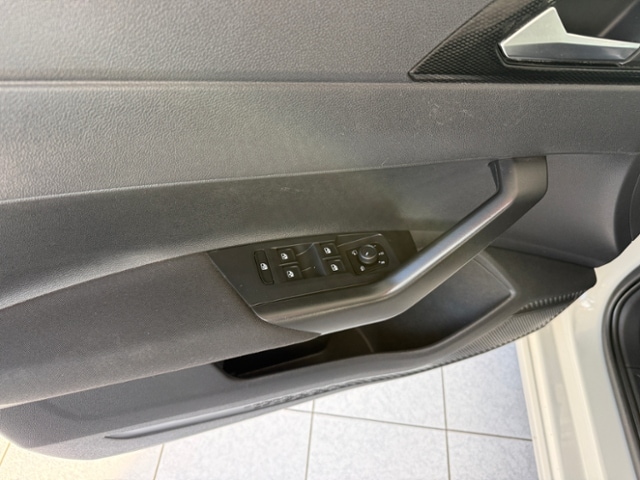 Volkswagen Polo IQ.Drive