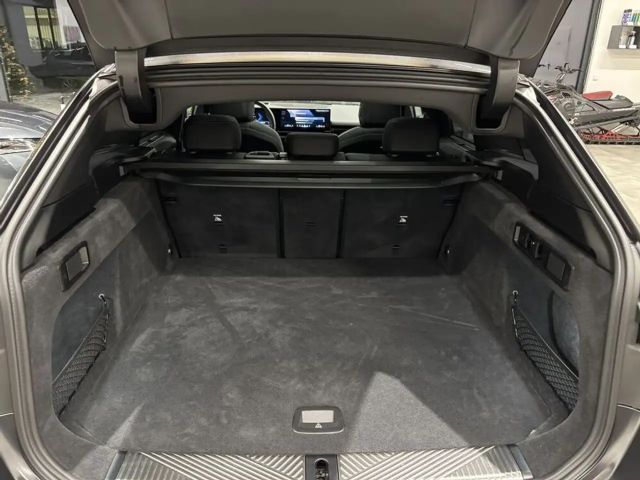 BMW 520 520d M-Sport Touring xDrive