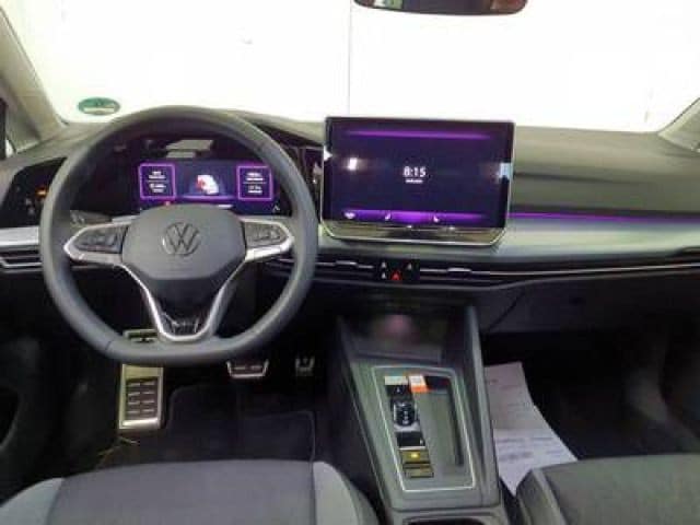 Volkswagen Golf 1.5 eTSI DSG Variant