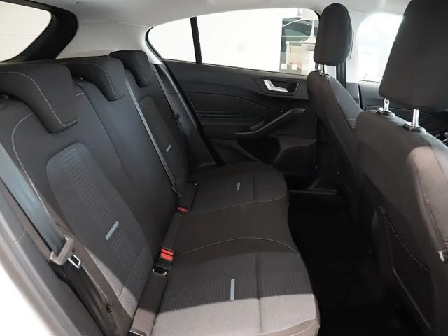 Ford Focus Active EcoBoost