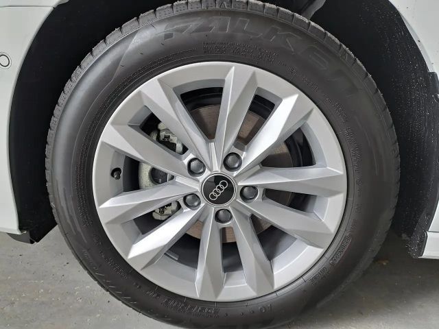 Audi A3 30 TFSI Sedan