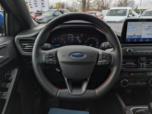 Ford Focus ST Line Wagon