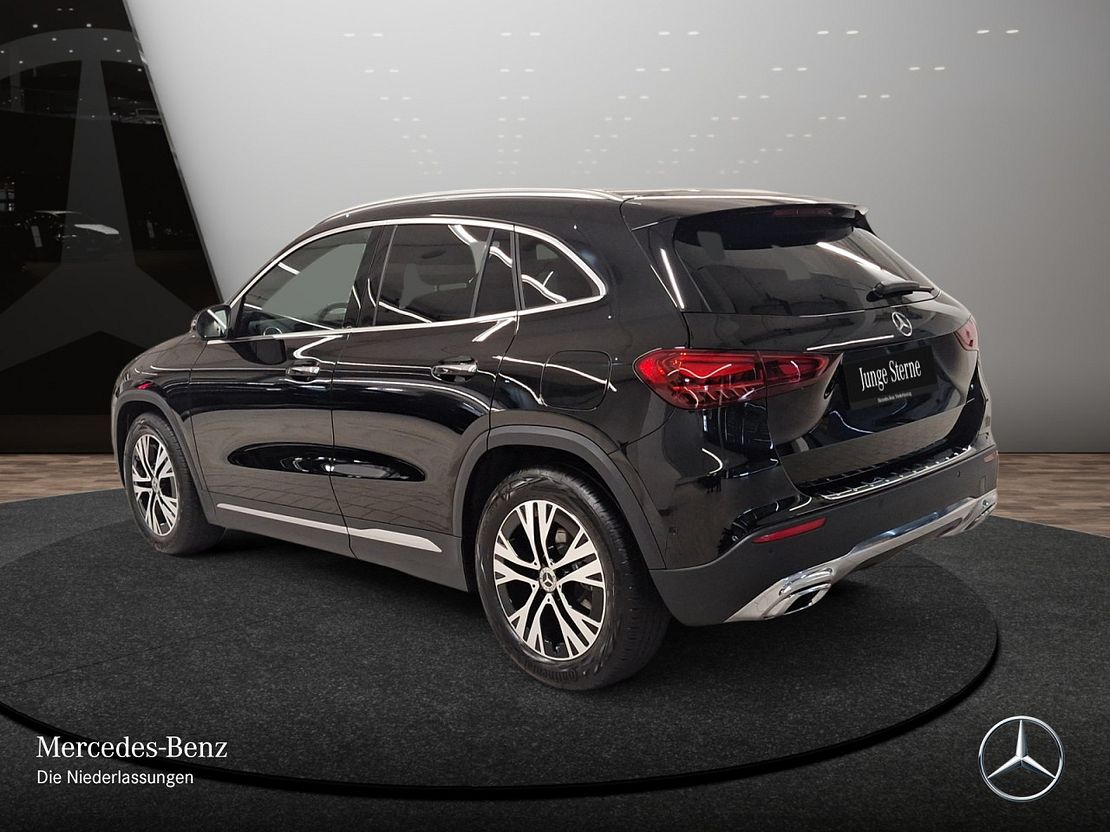 Mercedes-Benz GLA 180 GLA 180 d Progressive