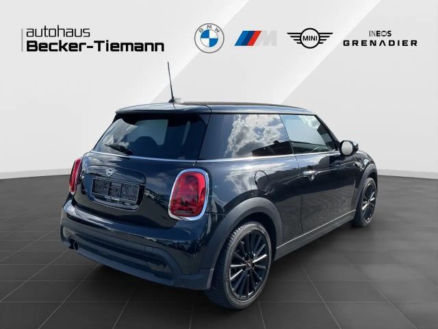MINI Cooper *AUT.*Essential Trim*SITZ.HZG.*AMBIENTE LICHT*DA*L