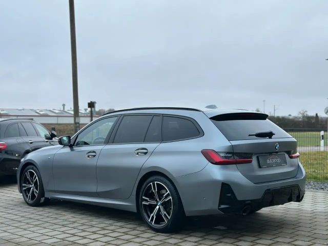 BMW 320 320d M-Sport Touring xDrive