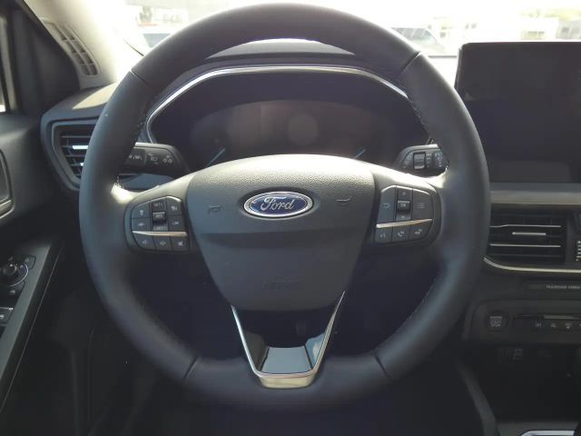 Ford Focus Titanium Wagon