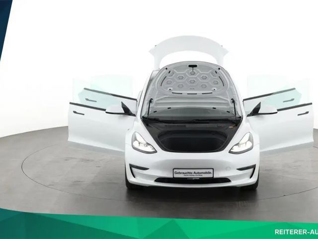 Tesla Model 3 AWD Long Range