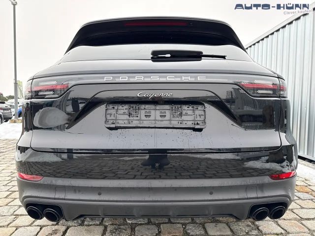 Porsche Cayenne Platinum Edition Turbo