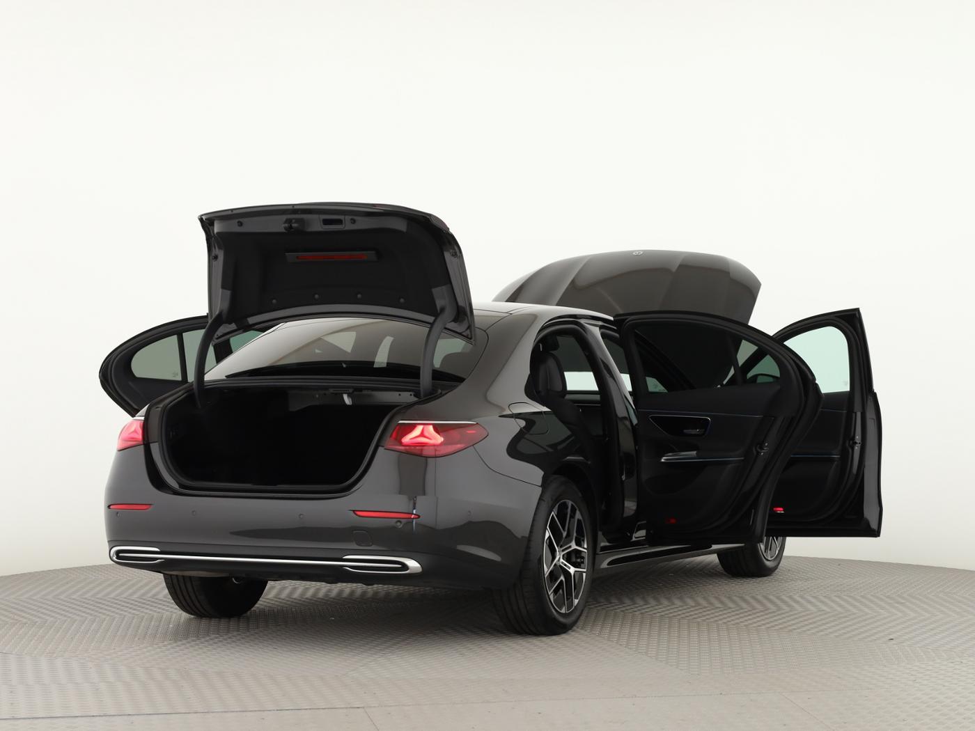 Mercedes-Benz E 200 AVANTGARDE Premium Sedan