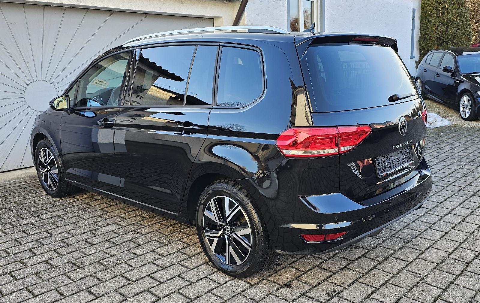 Volkswagen Touran 1.5 TSI Comfortline