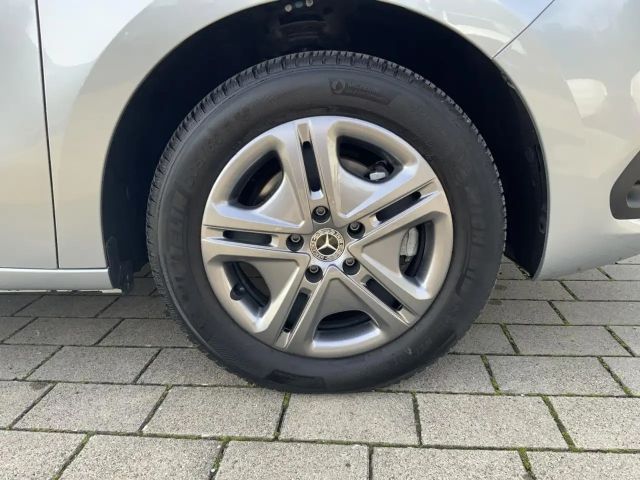 Mercedes-Benz T 180 Style