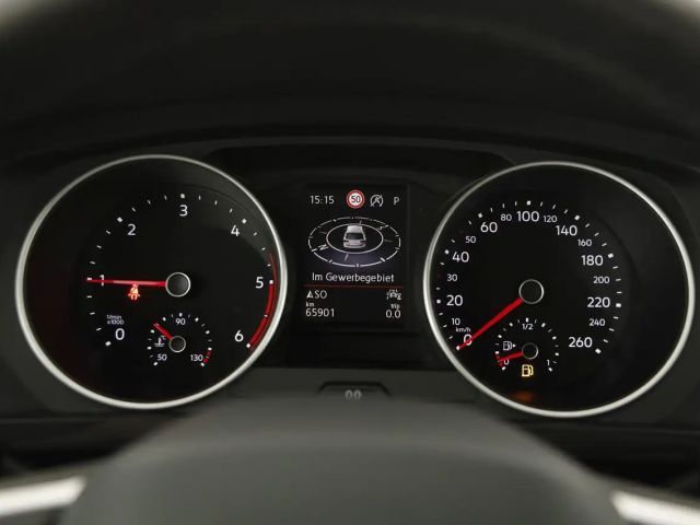 Volkswagen Tiguan DSG Life