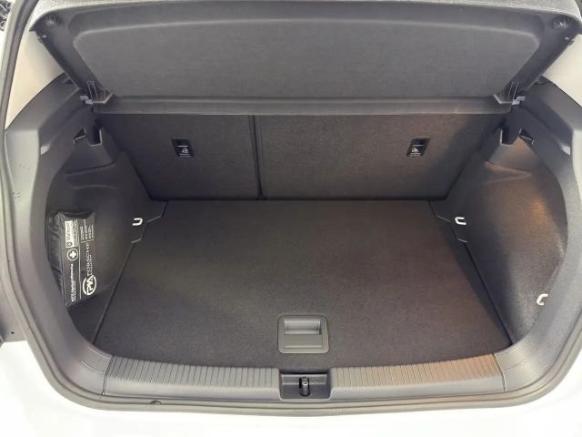 Volkswagen T-Cross 4Me TSI