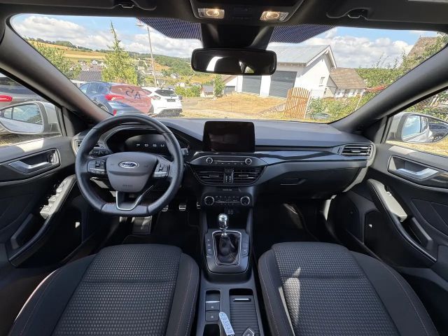 Ford Focus ST Line Wagon