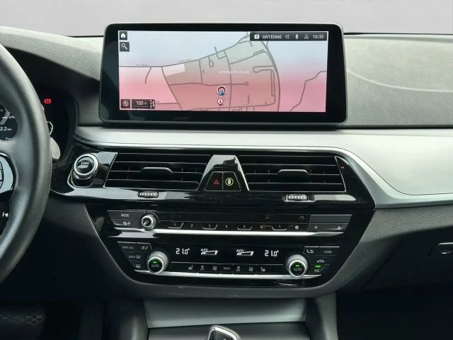 BMW 530 530e Touring