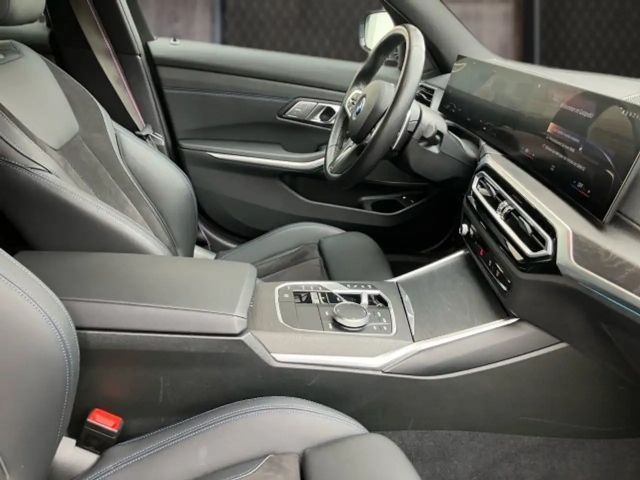 BMW 330 330e Sedan xDrive