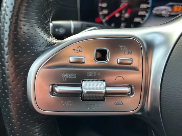 Mercedes-Benz E 220 E 220 d Estate