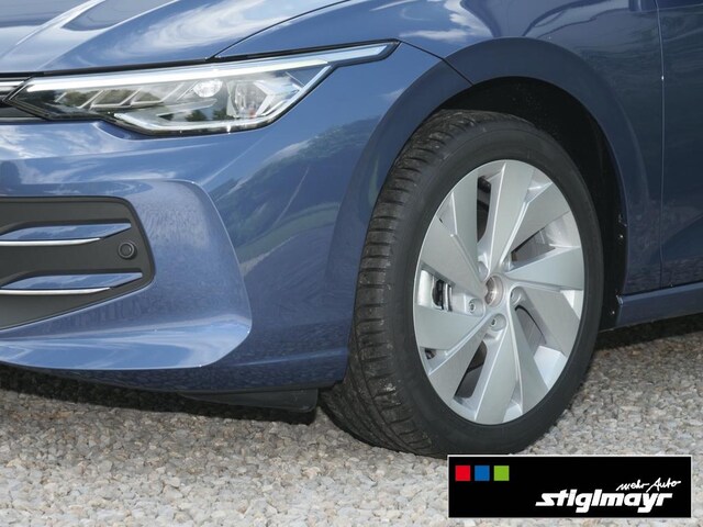 Volkswagen Golf DSG Style Variant