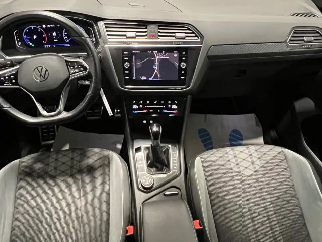 Volkswagen Tiguan 4Motion IQ.Drive R-Line