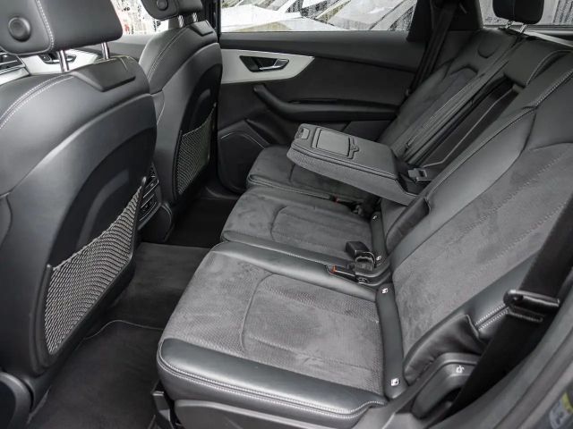 Audi Q7 3.0 TFSI Hybride S-Line