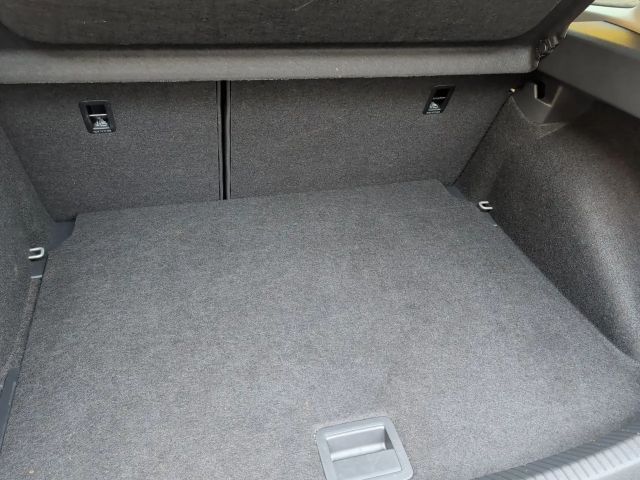 Volkswagen Taigo 1.0 TSI DSG Life