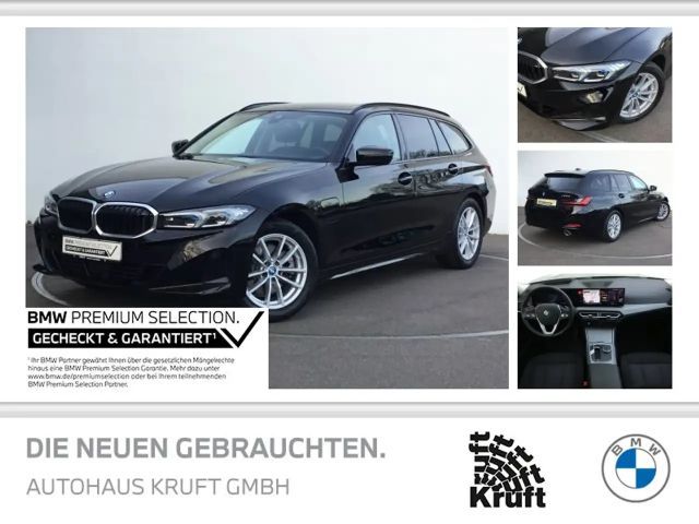 BMW 330 330e Touring xDrive